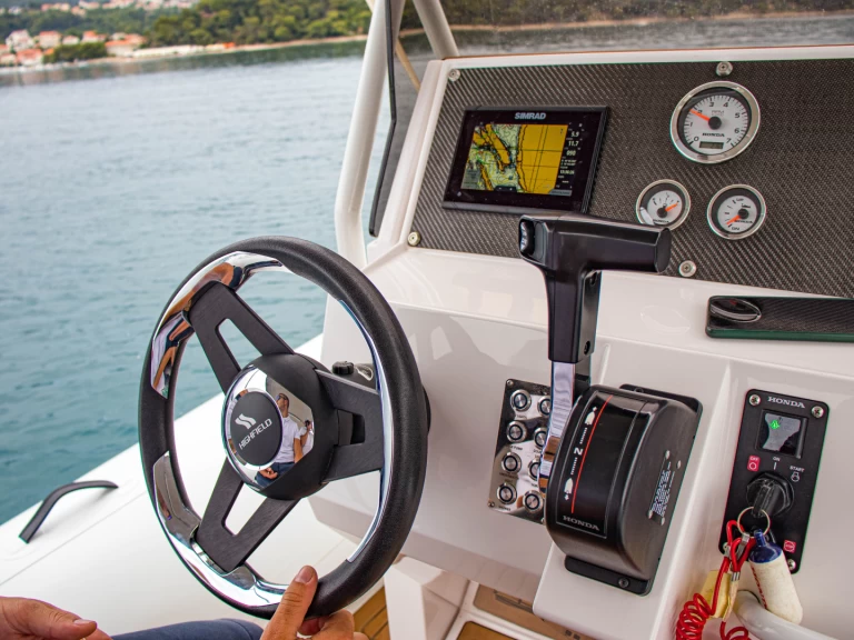 Neumática para alquilar Rab al mejor precio