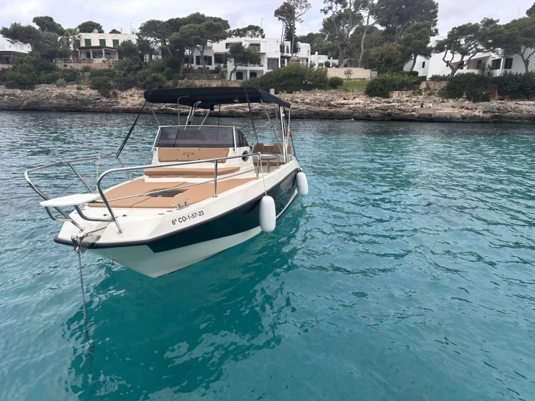 Alquiler Lancha Trimarchi con o sin  título de navegación