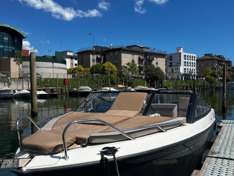 Quicksilver 605 CRUISER de alquiler a Mestre