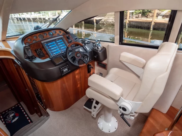 Alquiler de embarcaciones Sunseeker Manhattan 56 enVlorë en Samboat