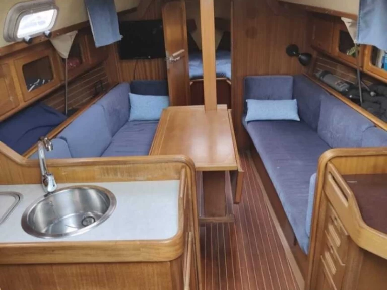 Alquiler de Velero, con o sin patrón Bavaria Santa Uxía de Ribeira