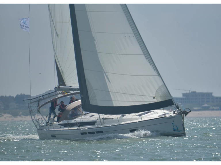 Alquiler de barcos Nieuwpoort barato de Sun Odyssey 509