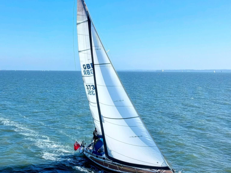 Bavaria Bavaria 35 Cruiser de alquiler a Hamble-le-Rice