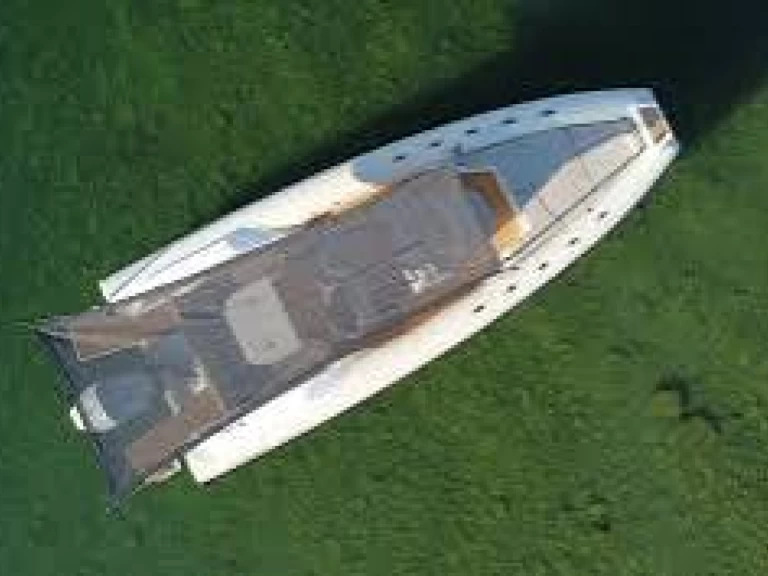 Neumática para alquilar Marina de Portimão al mejor precio