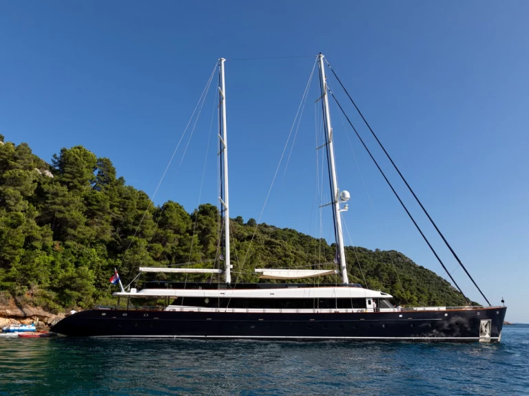 Velero para alquilar Krilo al mejor precio