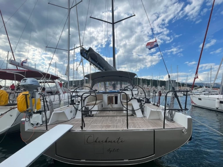 Alquiler de Velero, con o sin patrón Bénéteau Split