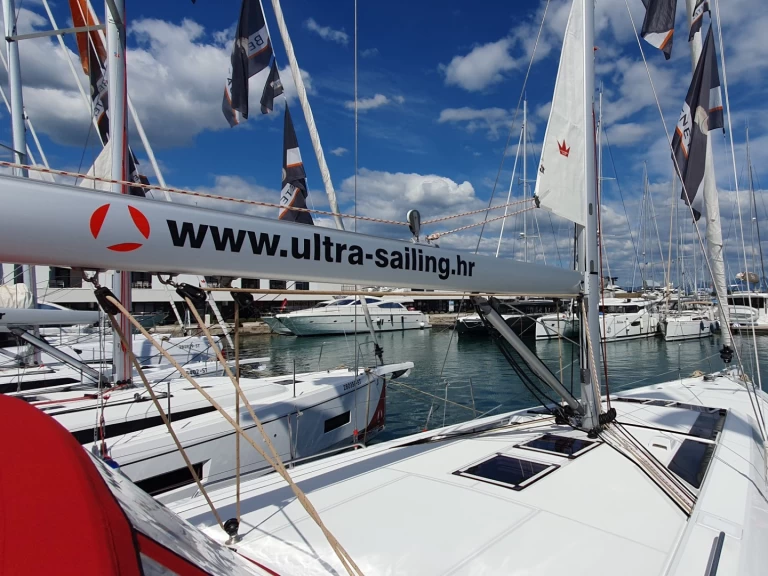 Bénéteau Oceanis 46.1 de alquiler a Split