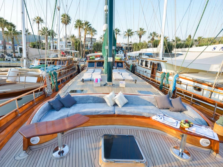 Alquiler de Yate de lujo, con o sin patrón Custom Bodrum