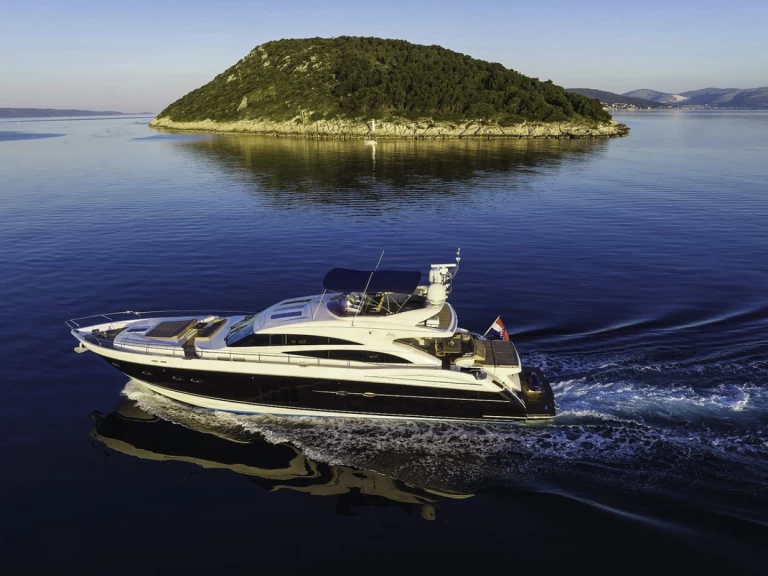 Princess Princess V85 de alquiler a Kaštela
