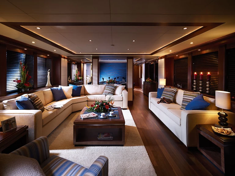 Alquiler Yate de lujo Sunseeker con o sin  título de navegación