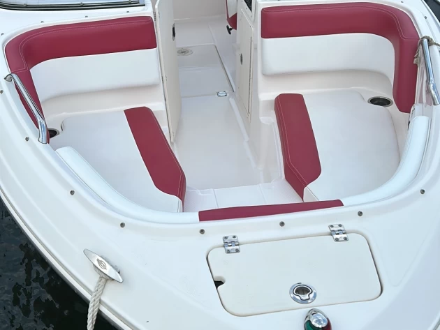 Alquiler de Lancha, con o sin patrón Chaparral Empuriabrava