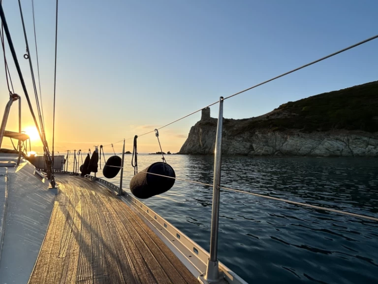 Alquiler Velero Jeanneau con o sin  título de navegación