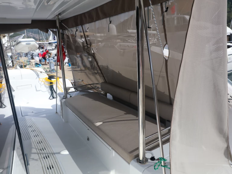 Alquiler Catamarán Bali con o sin  título de navegación