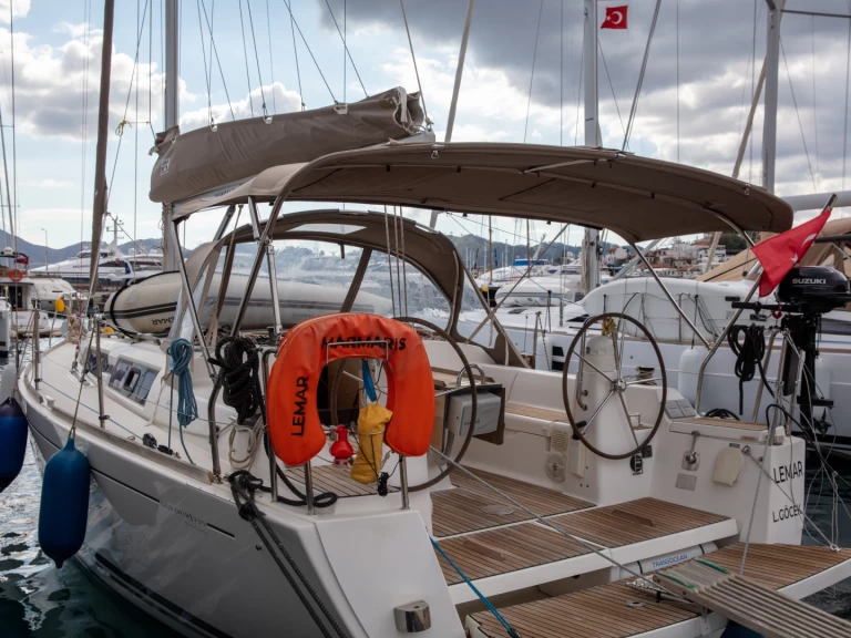 Alquiler Velero Dufour con o sin  título de navegación