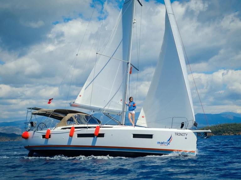 Alquiler Velero Jeanneau con o sin  título de navegación