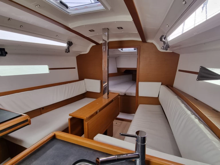 Alquiler Velero en Gdańsk - Jeanneau Sun Odyssey 349