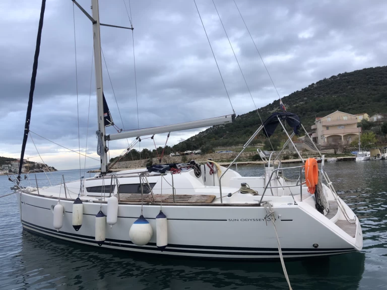 Alquiler Vinišće - Jeanneau Sun Odyssey 36i en SamBoat