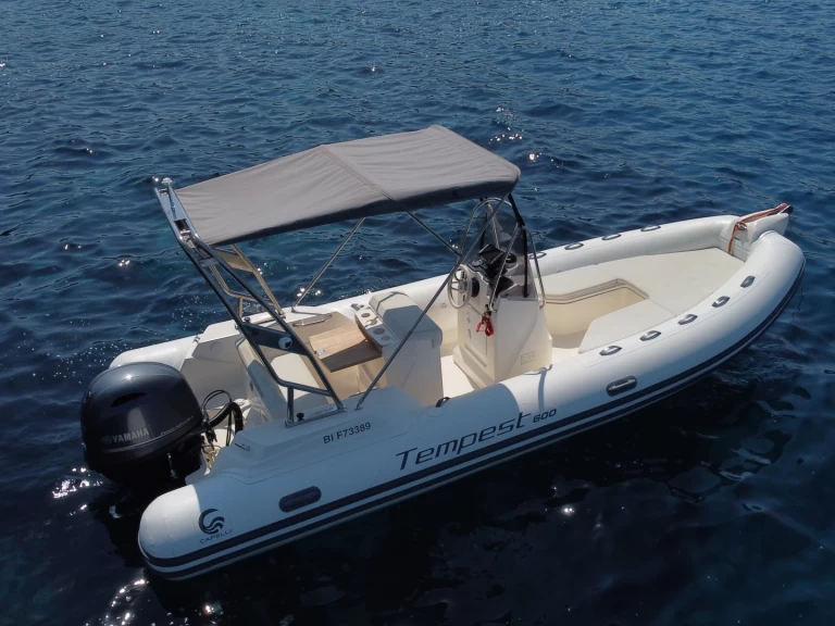 Capelli Tempest 600 de alquiler a Galéria