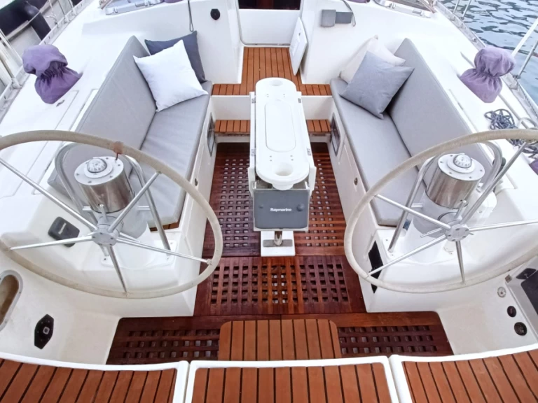 Alquiler Velero en Port de Blanes - Bénéteau Oceanis 500