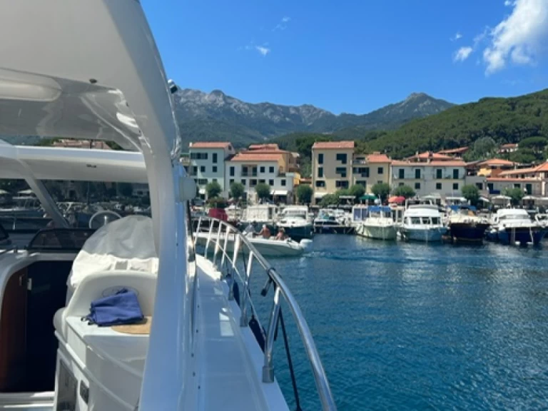 Alquiler Punta Ala - Dellapasqua DC 13 ELITE en SamBoat