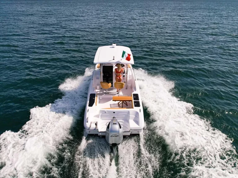 Alquiler de barcos Il-Kalkara barato de EVO25