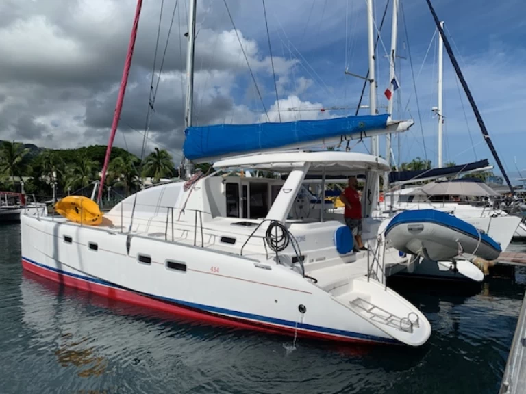 Catamarán para alquilar Papeete al mejor precio