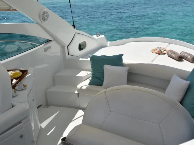 Alquiler de Pershing Pershing 37 en Corfú