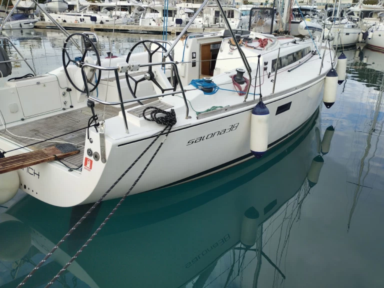 Alquiler Velero en Izola - Salona Salona 38