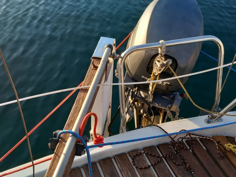 Alquiler de embarcaciones Feeling 720dl enCamaret-sur-Mer en Samboat