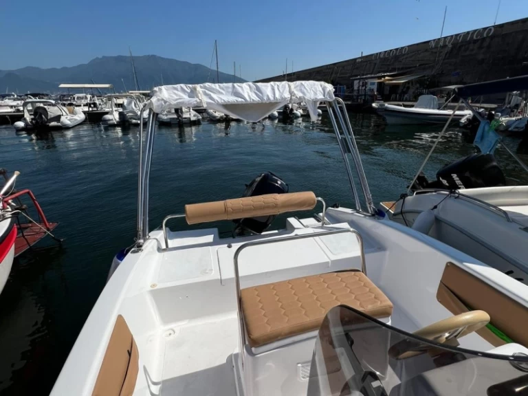 Alquiler de barcos Torre Annunziata barato de 19.10