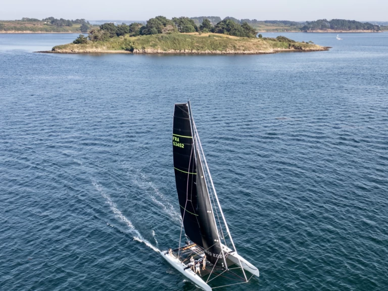 Alquiler Catamarán Extreme 40 con o sin  título de navegación