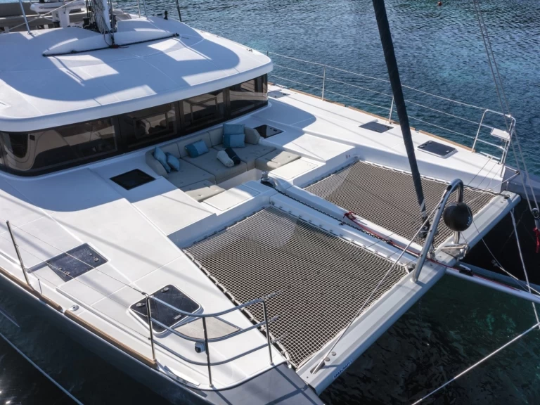 Alquiler de embarcaciones Lagoon Lagoon 52 F enSaint-Tropez en Samboat