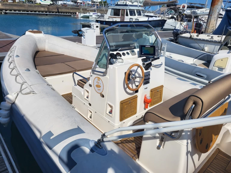 Joker Boat Clubman 26 Special de alquiler a Les Minimes