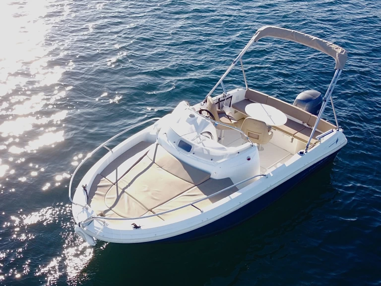 Lancha para alquilar Hyères al mejor precio