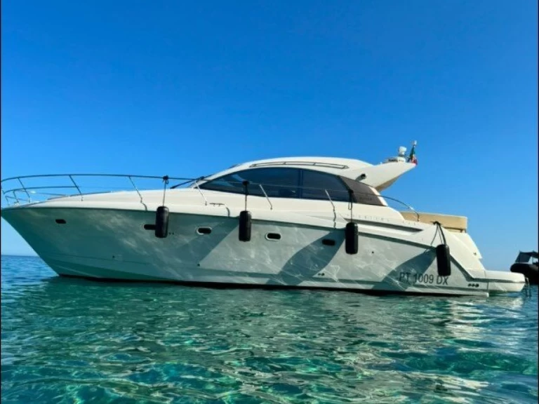 Alquiler de Prestige Prestige 42 en Cagliari
