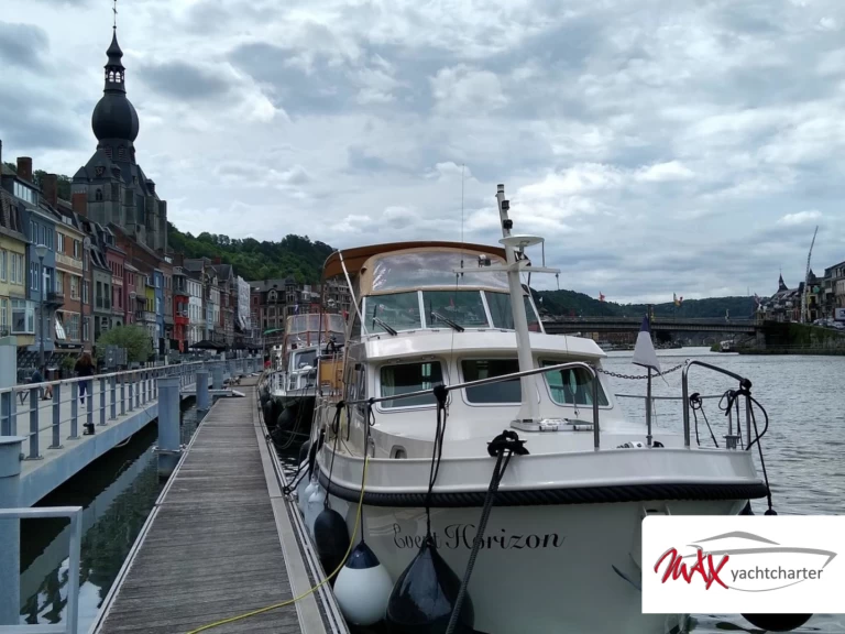 Casa flotante para alquilar Rheinsberg al mejor precio