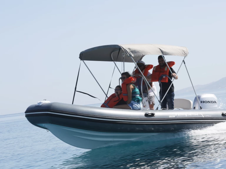 Tempest 505 Easy Line de alquiler a Latchi