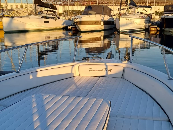 Lancha para alquilar Torre del Greco al mejor precio