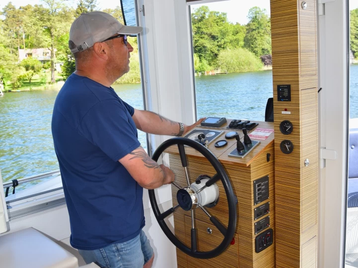 Casa flotante para alquilar Waren (Müritz) al mejor precio