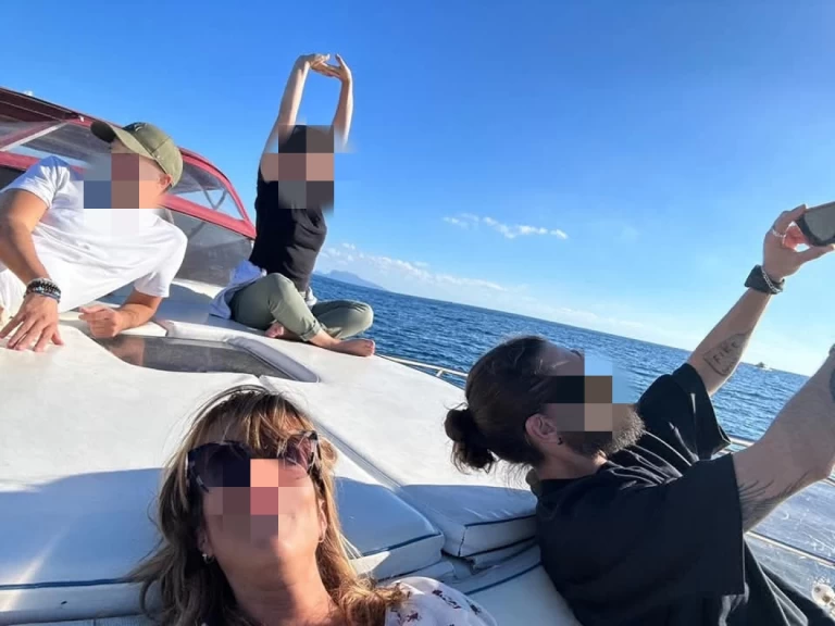 Alquiler Lancha Darlin con o sin  título de navegación