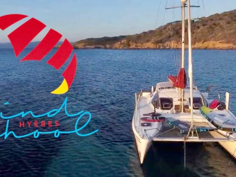 Alquiler de barcos Hyères barato de Catana 411