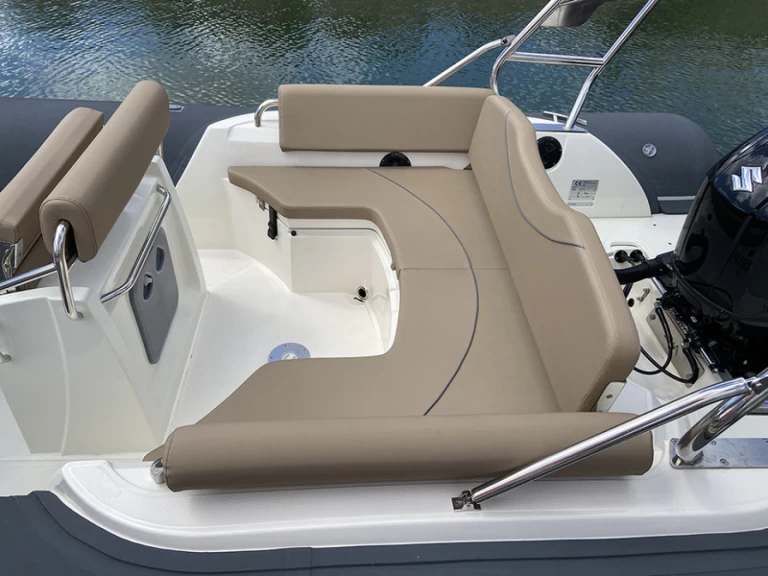 Alquiler de Neumática, con o sin patrón Bwa Lège-Cap-Ferret