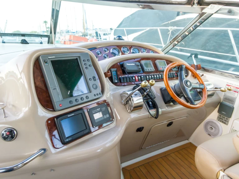 Lancha para alquilar Limassol al mejor precio