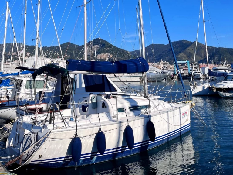 Jeanneau Sun Odyssey 26 de alquiler a Genova