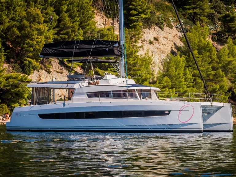 Bali OCEAN LOUNGE de alquiler a El Pireo