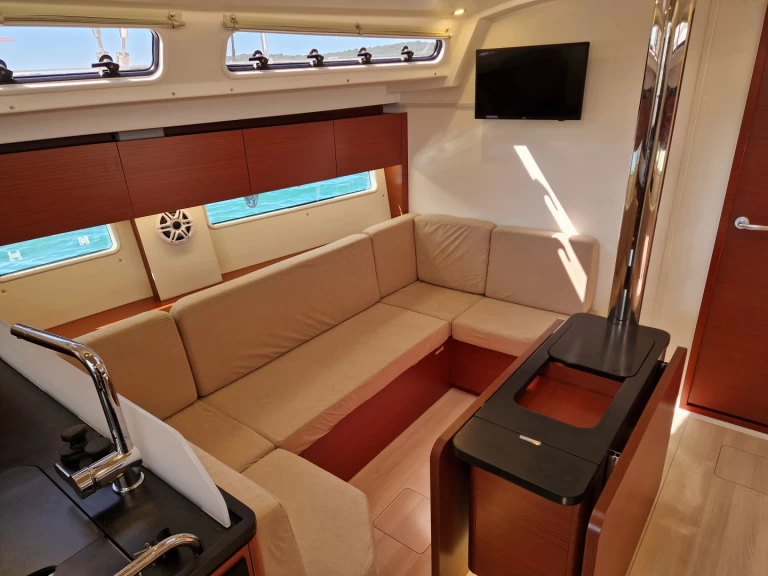 Alquiler de Velero, con o sin patrón Hanse Dubrovnik