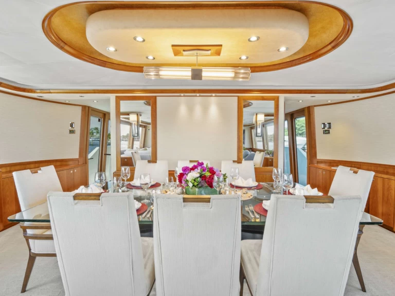 Alquiler Yate de lujo Westport con o sin  título de navegación