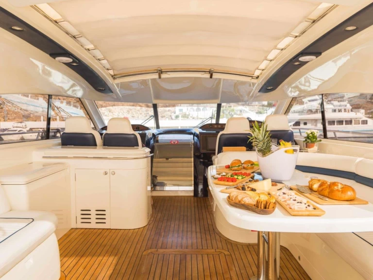 Yate de lujo para alquilar Ionian Islands al mejor precio