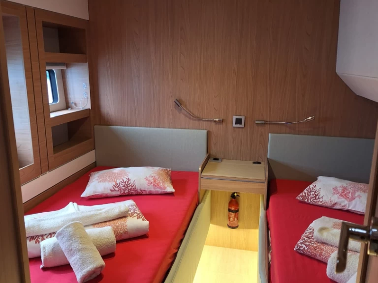 Alquiler Catamarán Bali con o sin  título de navegación