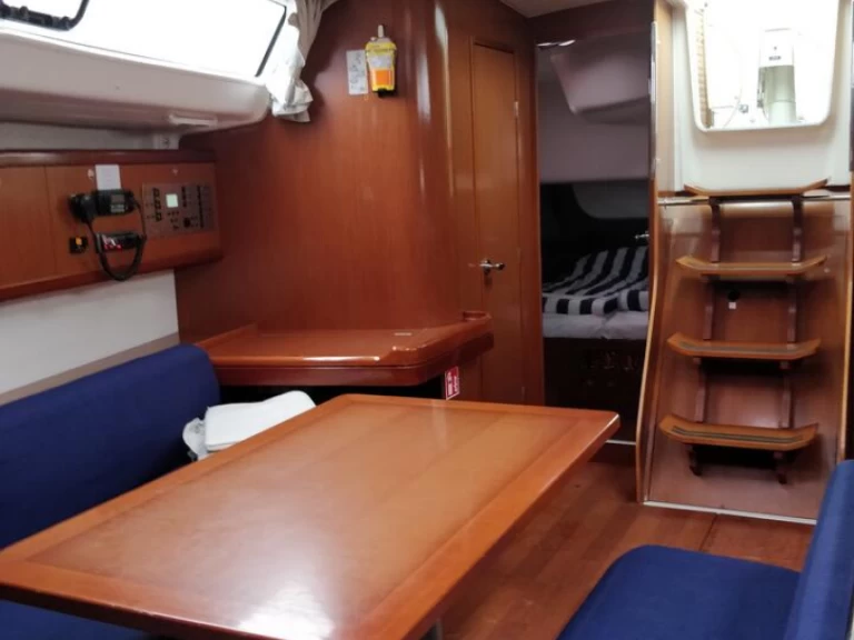 Alquiler de embarcaciones Bénéteau Oceanis 43 enTallinn en Samboat